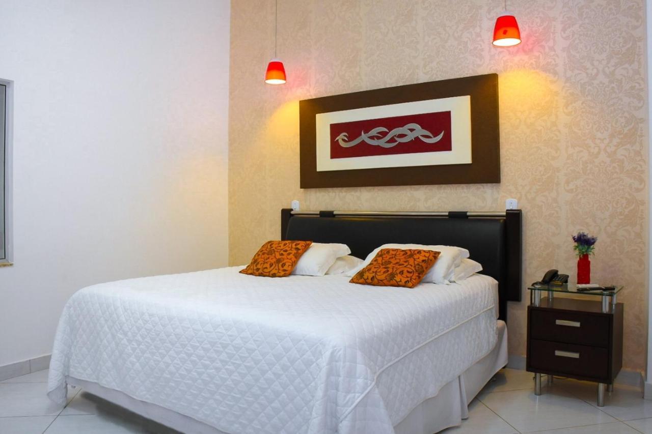 Pioneiro Hotel Teixeira de Freitas Buitenkant foto
